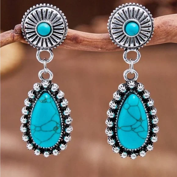 NWT Vintage Western Country Style Turquoise Earrings - Picture 5 of 6